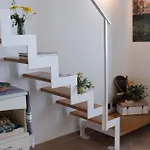 My Place Your Place דירה