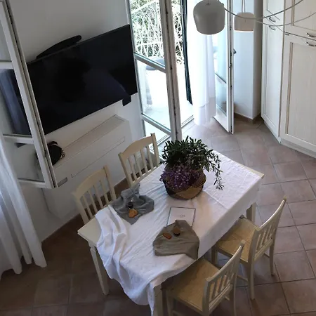 My Place Your Place * Corniglia