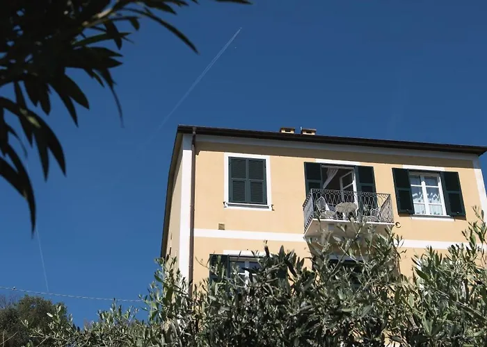 My Place Your Place Corniglia